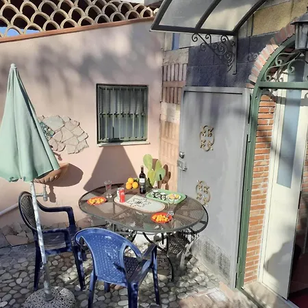 Maison Arci